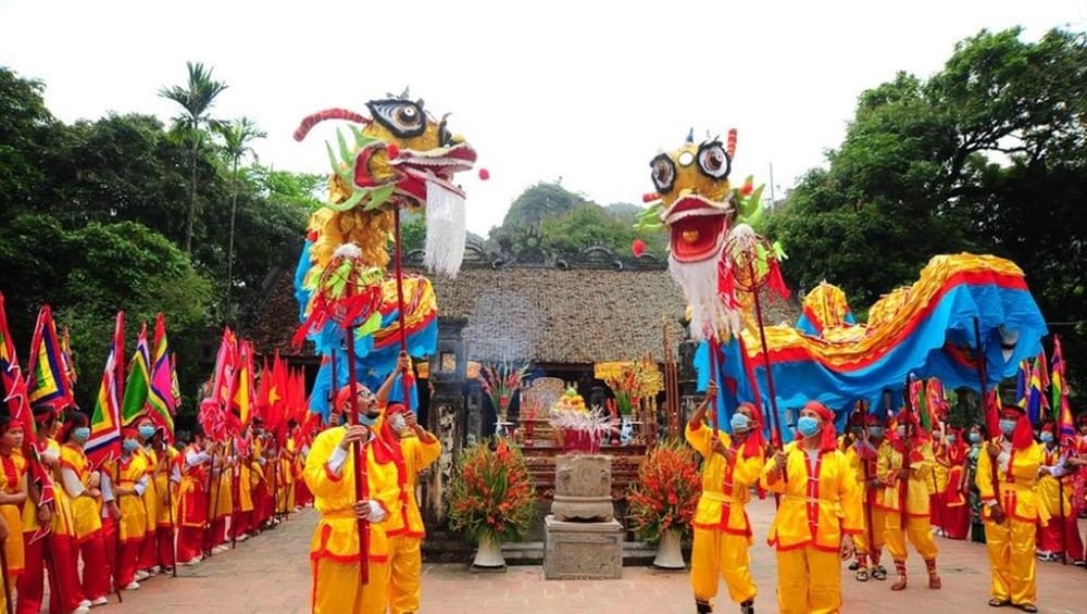 Cố đô Hoa Lư tổ chức nhiều lễ hội truyền thống hàng năm